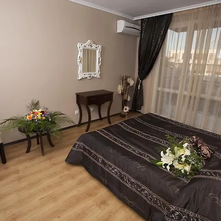 Aparthotel ред