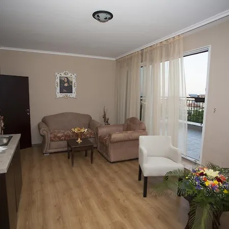 The Red Aparthotel Lozenets