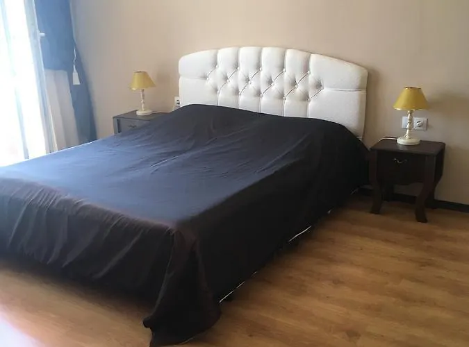 The Red Апартхотел 2*